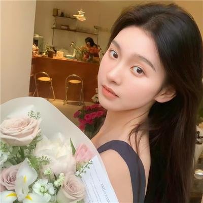男人与婴儿